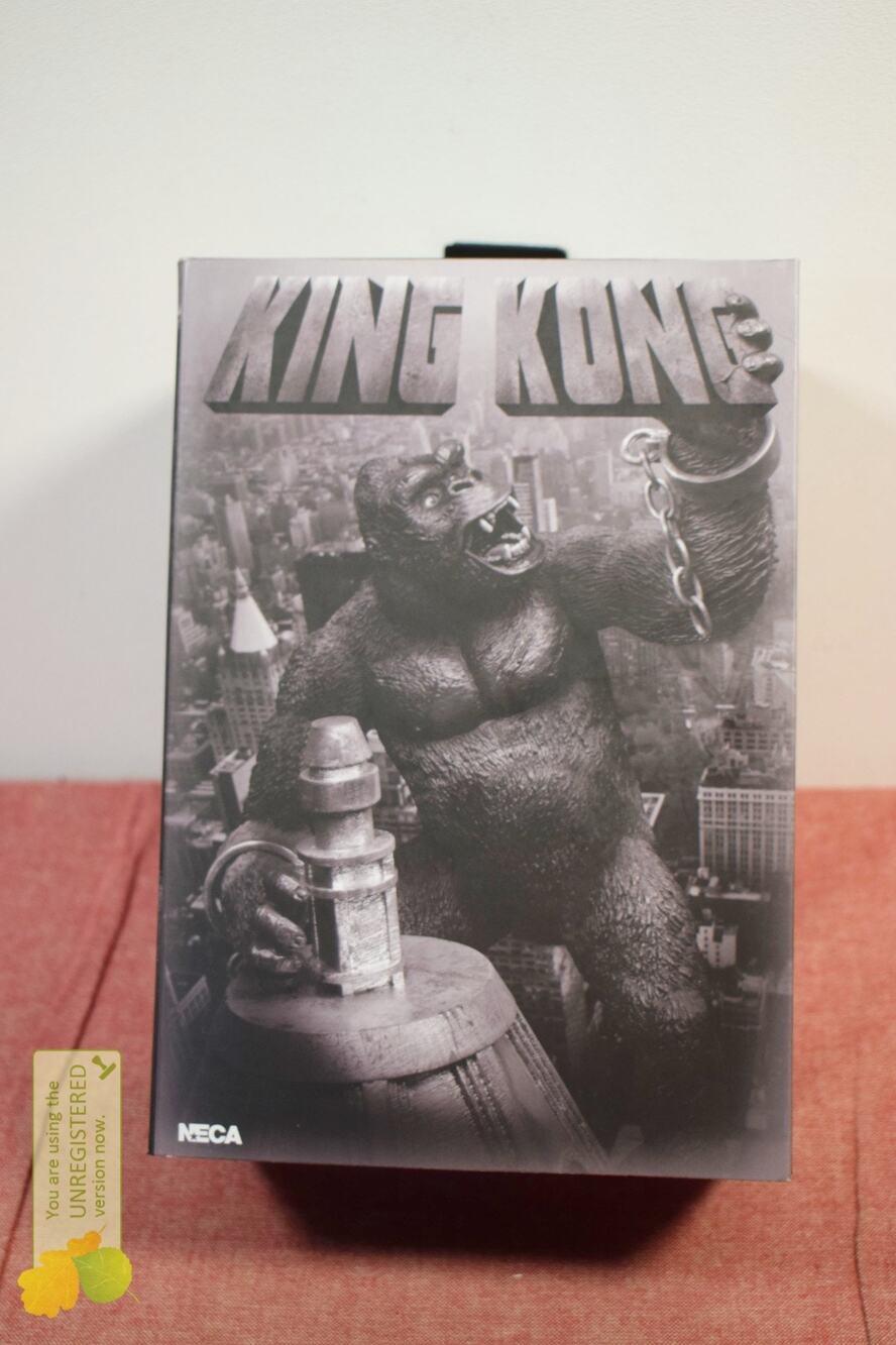 NECA Ultimate King Kong Concrete Jungle 7" Action Figure (Damaged)